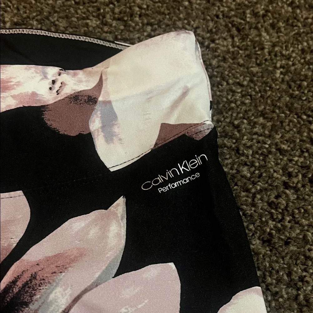 Calvin Klein Performance Black and Pink Floral Leggings - Picture 4 of 6